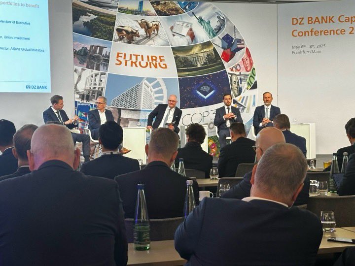 Luca Paolini (@luca_paolini) on Twitter photo Talking markets and #multiasset opportunities at #DZ BANK Capital Markets Conference 2025 in Frankfurt today. Fading US exceptionalism, the reawakening of Europe, the role of safe haven assets the key themes. <a href="/PictetAM/">Pictet Asset Management</a> Talking markets and #multiasset opportunities at #DZ BANK Capital Markets Conference 2025 in Frankfurt today. Fading US exceptionalism, the reawakening of Europe, the role of safe haven assets the key themes. <a href="/PictetAM/">Pictet Asset Management</a>