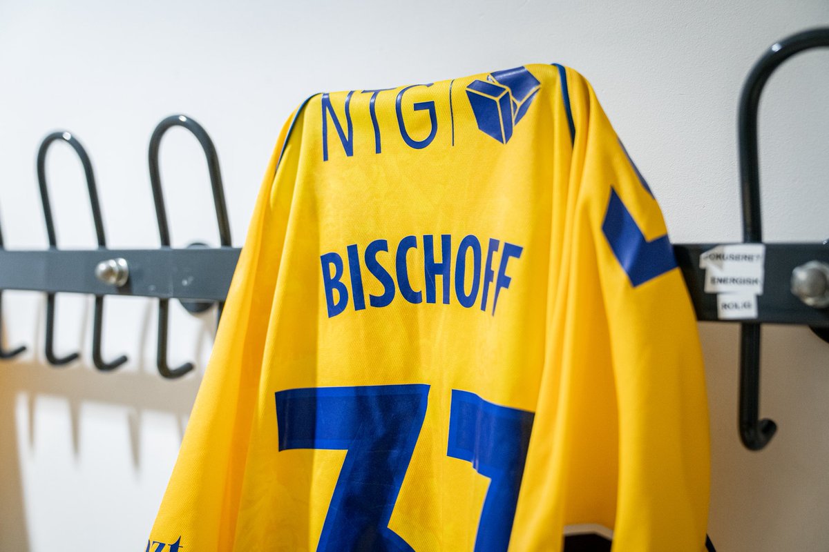 📍JYSK Park

Jeres forudsigelser for aftenens pokalsemifinale ⤵️