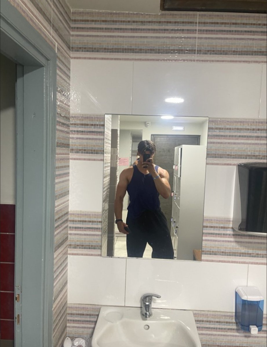 mi bomboclat tweet media