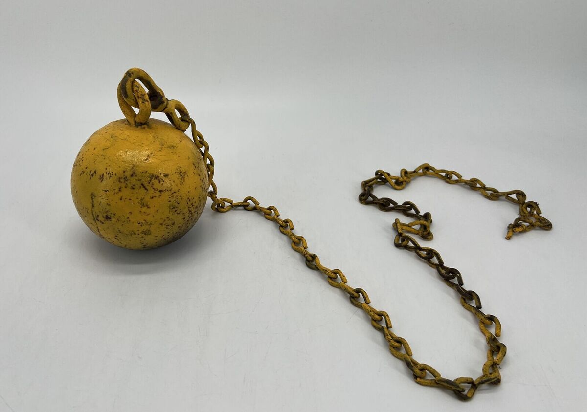 I now have multiple friends who are multi-millionaires after they sold their startup but who lost all their freedom

They're stuck in meetings all day, have to fly around to offices to do stuff, work longer hours than they ever did

This stuff makes no sense to me at all

They're