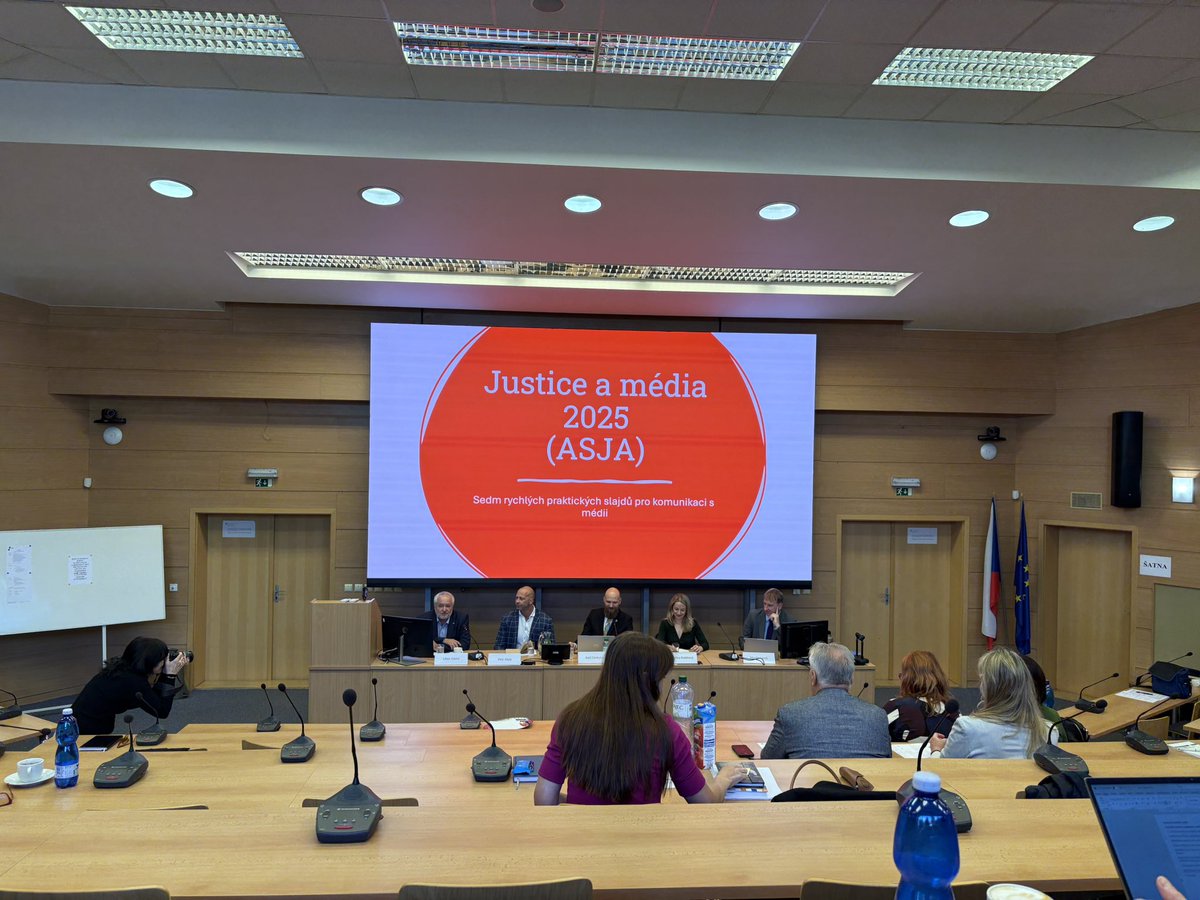 I v letošním roce se tiskové oddělení MSZ v Praze zúčastnilo semináře Justice a média v Kroměříži. 
Děkujeme Justiční akademii za pozvání.