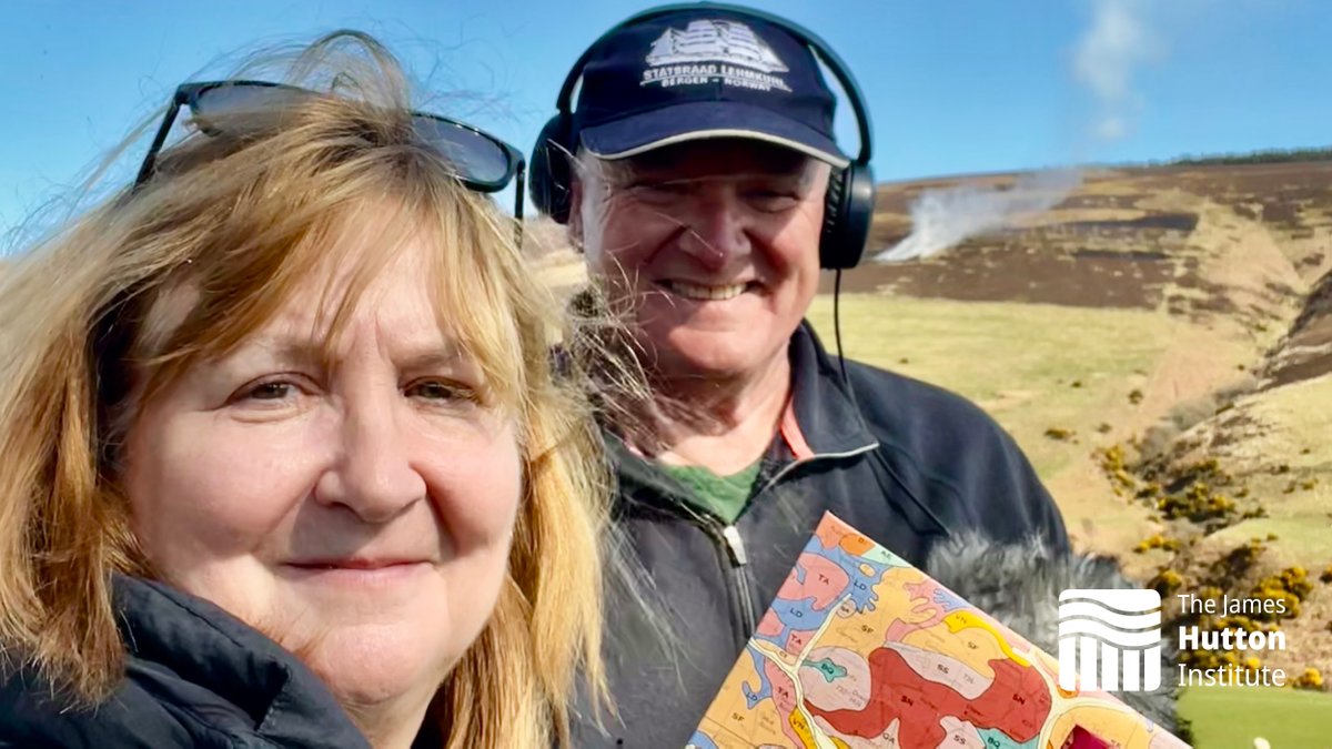 JamesHuttonInst's tweet photo. 🎙️Listen to @Soilfit, our Head of Forensic Science, on @BBCRadioScot’s #ScotlandOutdoors podcast.
Recorded at our #Glensaugh farm, Lorna discusses the vital role of soil, #SoilMaps & how they link to her #ForensicScience work.
Listen on @BBCSounds now: https://t.co/uUkK3tQDsr https://t.co/ySTXjhf2i4