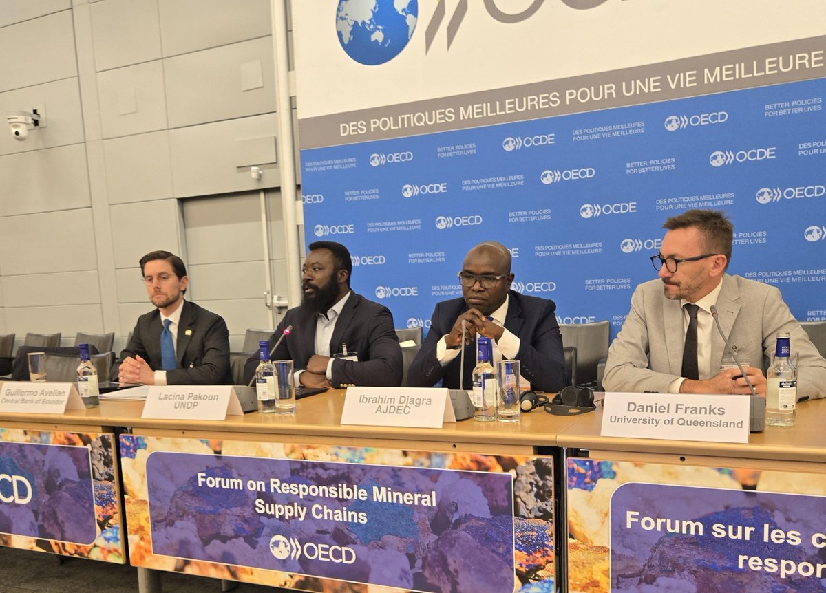 ACP-EU Development Minerals Programme (@developmentmin) on Twitter photo Public procurement empowers ASM🪨🤝
At <a href="/OECDglobal/">OECDglobal</a> Forum, we showed how responsible purchasing helps ASM access markets. <a href="/Djagra7/">Ibrahim Djagra</a> shared his work rebuilding communities with clays, & sand🧱
<a href="/EU_Partnerships/">EU International Partnerships 🇪🇺</a> <a href="/PressACP/">OACPS Secretariat</a> <a href="/UNDP/">UN Development</a> <a href="/UNDPEU/">UNDP at EU</a> <a href="/_DanielFranks/">Daniel Franks</a>
#DevelopmentMinerals #OECDminerals Public procurement empowers ASM🪨🤝
At <a href="/OECDglobal/">OECDglobal</a> Forum, we showed how responsible purchasing helps ASM access markets. <a href="/Djagra7/">Ibrahim Djagra</a> shared his work rebuilding communities with clays, & sand🧱
<a href="/EU_Partnerships/">EU International Partnerships 🇪🇺</a> <a href="/PressACP/">OACPS Secretariat</a> <a href="/UNDP/">UN Development</a> <a href="/UNDPEU/">UNDP at EU</a> <a href="/_DanielFranks/">Daniel Franks</a>
#DevelopmentMinerals #OECDminerals