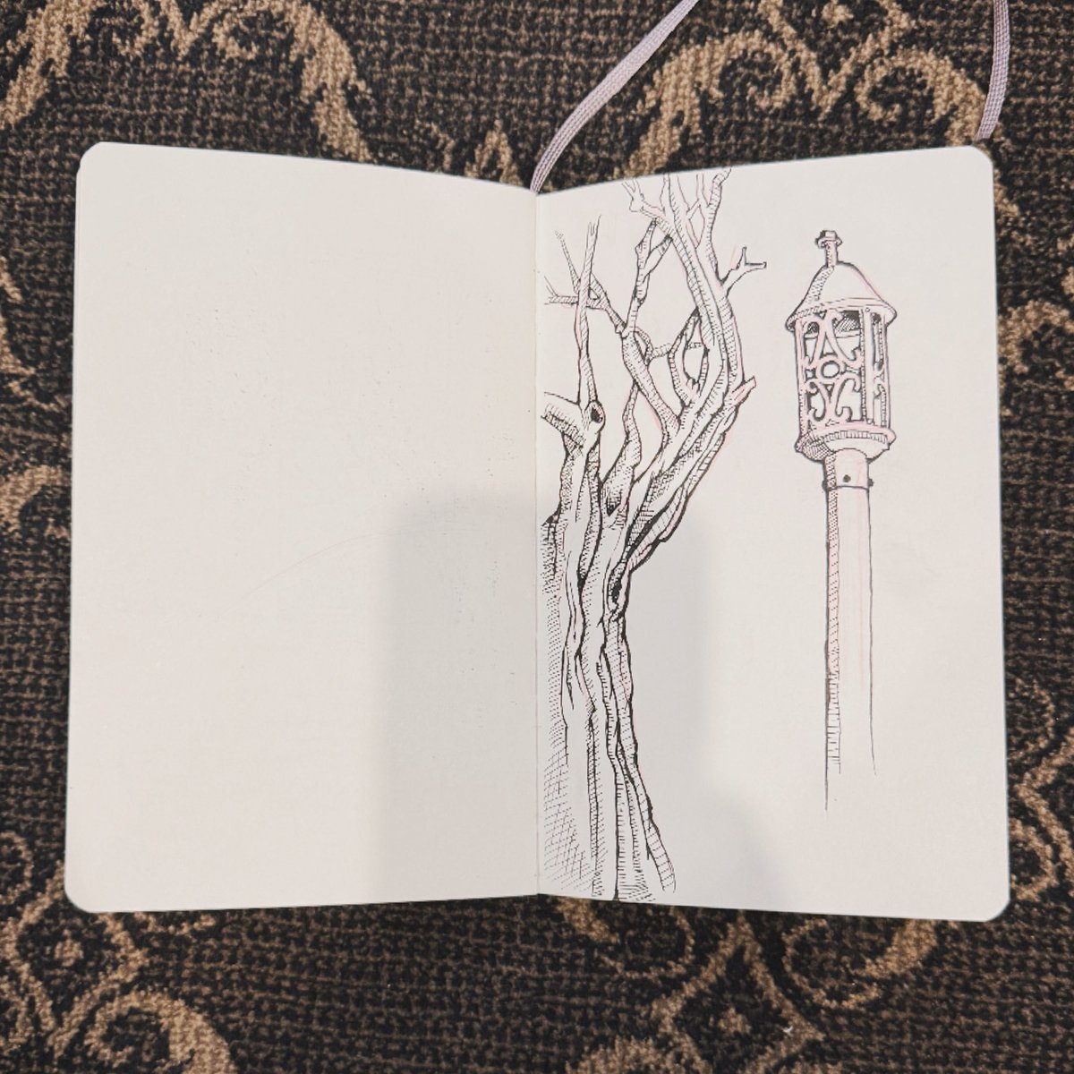 Posted 

#illustration #sketchbook