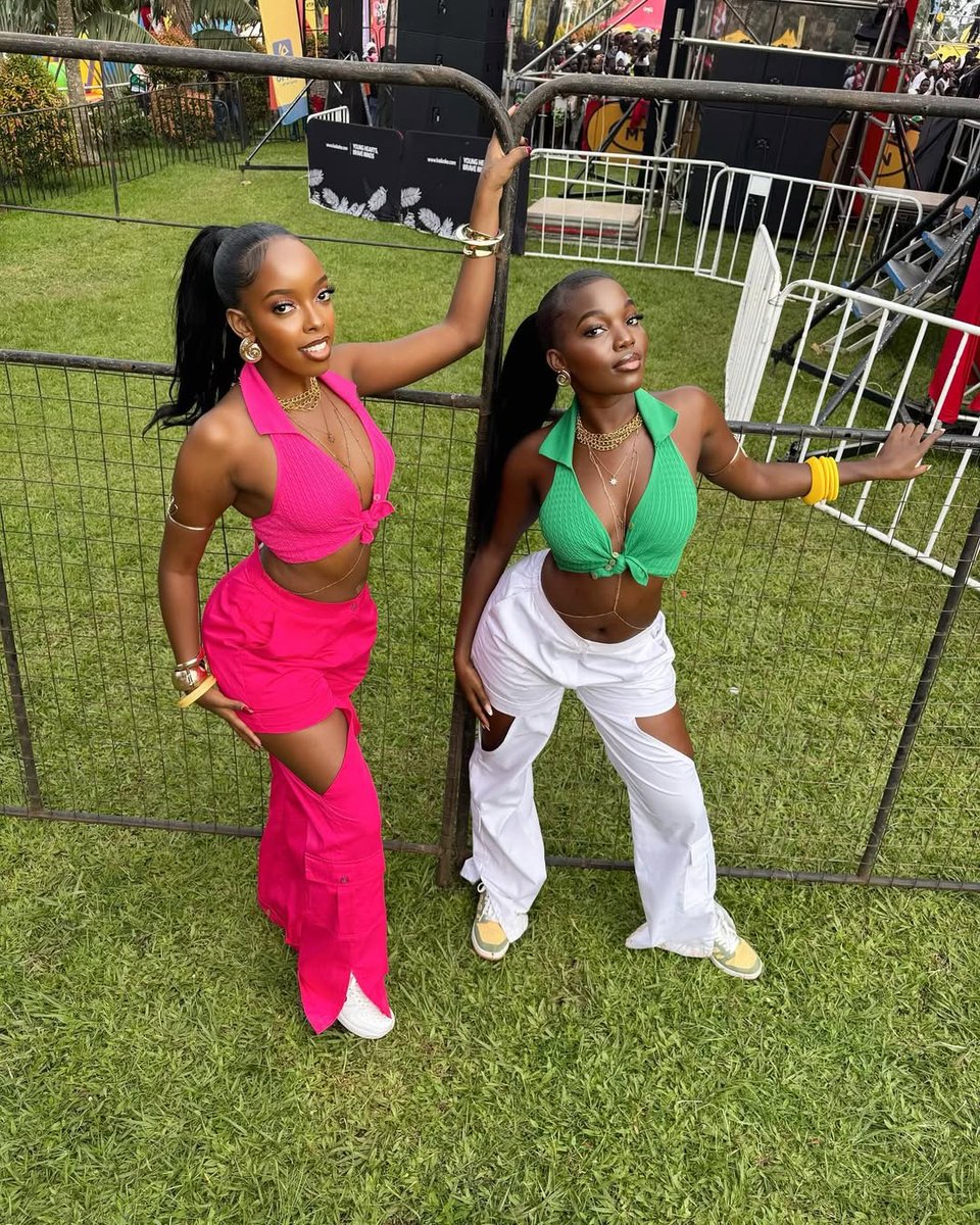 Twinnem👯‍♀️✨