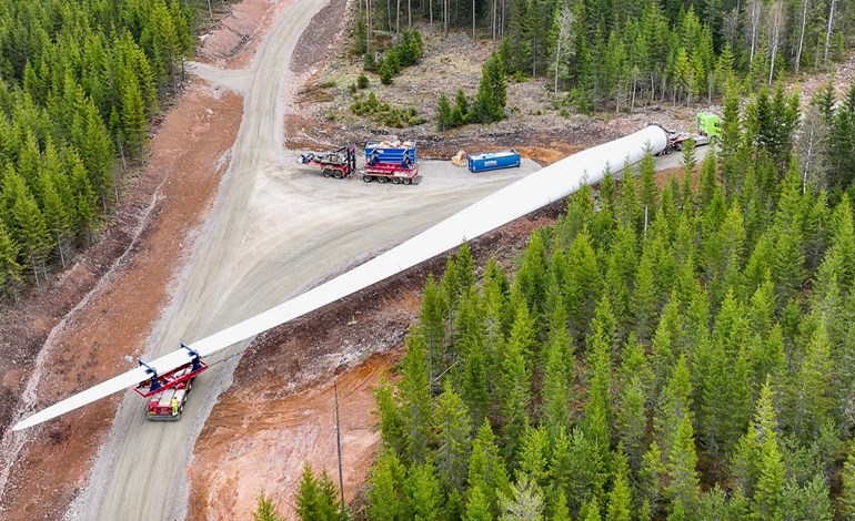 The installation of 21 wind turbines at Vattenfall's 140MW Bruzaholm onshore wind farm in Sweden has now begun. renews.biz/100446/ #onshorewind #Sweden #renewableenergy