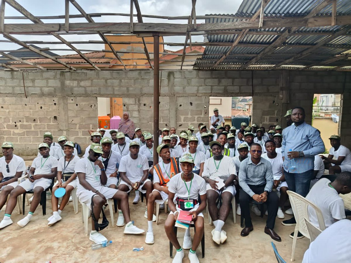 Ayomiposi_ay's tweet image. NYSC Lagos

Quality Digital Literacy should be for all. Thank you #DL4ALL for teaching me how to contribute to my community and for championing Digital Literacy. ⚡️⚡️

#NYSC #Lagos_digital #Lagos #posi