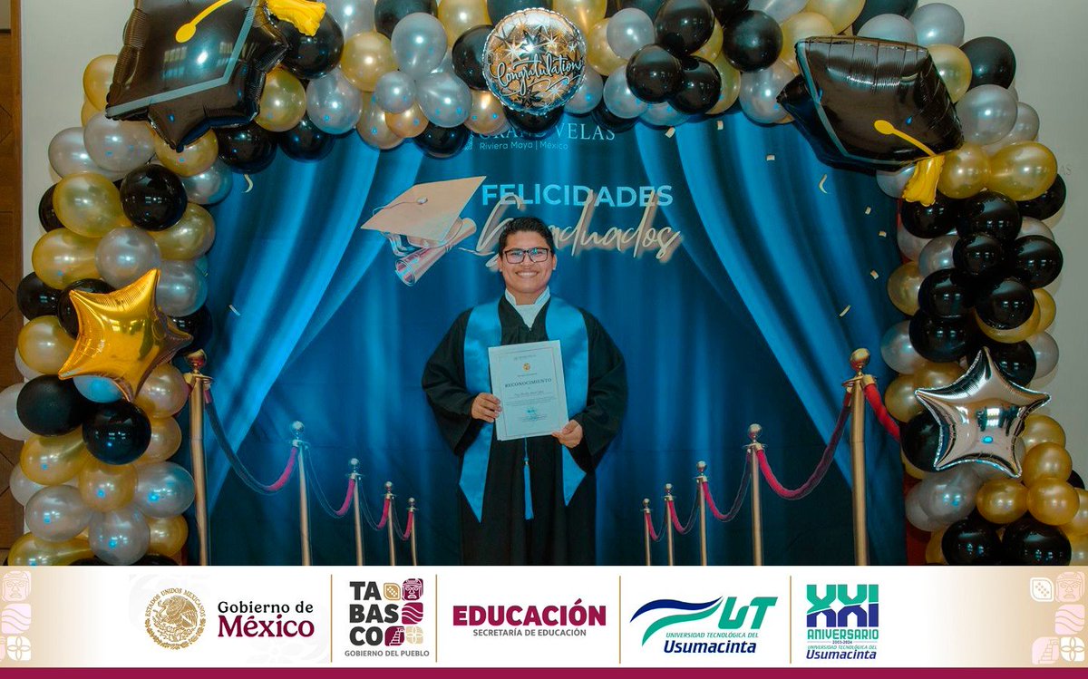 La UTU celebra que Daniel Jesús Cruz Sánchez, egresado de la Lic. en Gastronomía, haya sido contratado como ayudante de cocina en el Hotel Grand Velas de la Riviera Maya, gracias a su dedicación y talento demostrados en el periodo de su Estadía Profesional de enero a abril 2025.