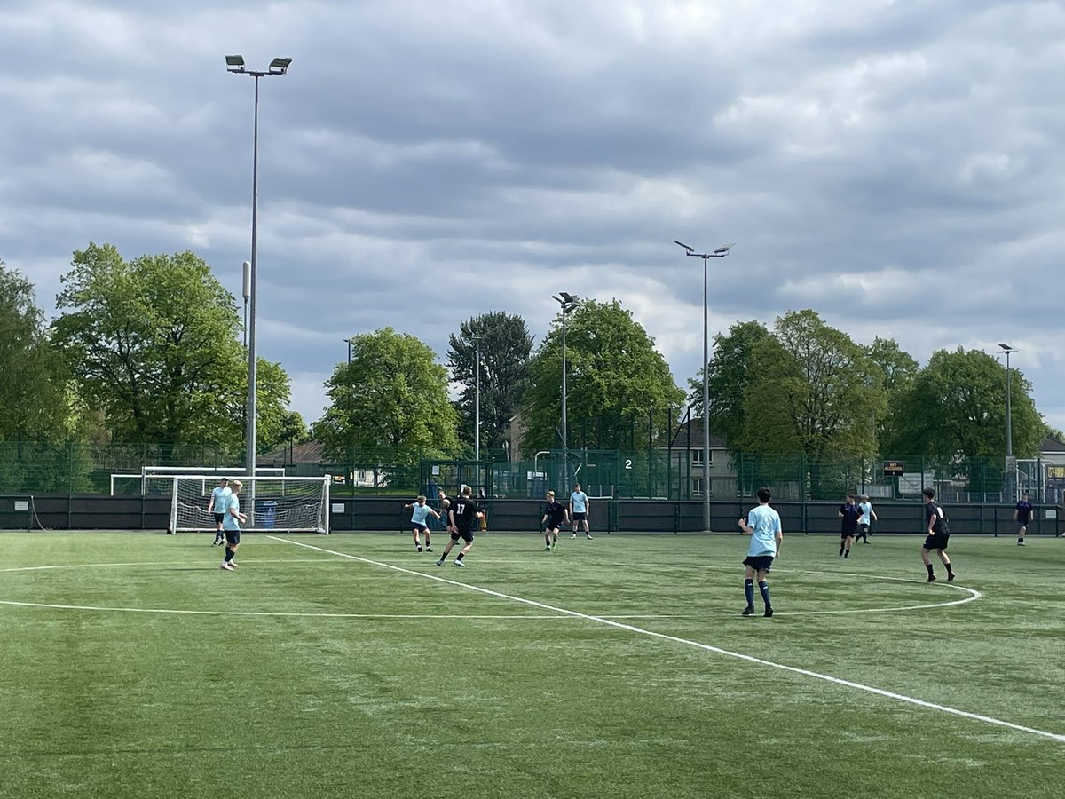 Johnny Sinclair (@johnnysinc_ac) on Twitter photo The <a href="/AyrshireColl/">Ayrshire College</a> Mens team took on Glasgow Clyde College at Nethercraigs this afternoon - great team performance ππ»β½οΈ
Goals from Kieran Logan x2, Robbie Rae x2, Cooper Eaglesham x2 & Kiain Robb. The <a href="/AyrshireColl/">Ayrshire College</a> Mens team took on Glasgow Clyde College at Nethercraigs this afternoon - great team performance ππ»β½οΈ
Goals from Kieran Logan x2, Robbie Rae x2, Cooper Eaglesham x2 & Kiain Robb.