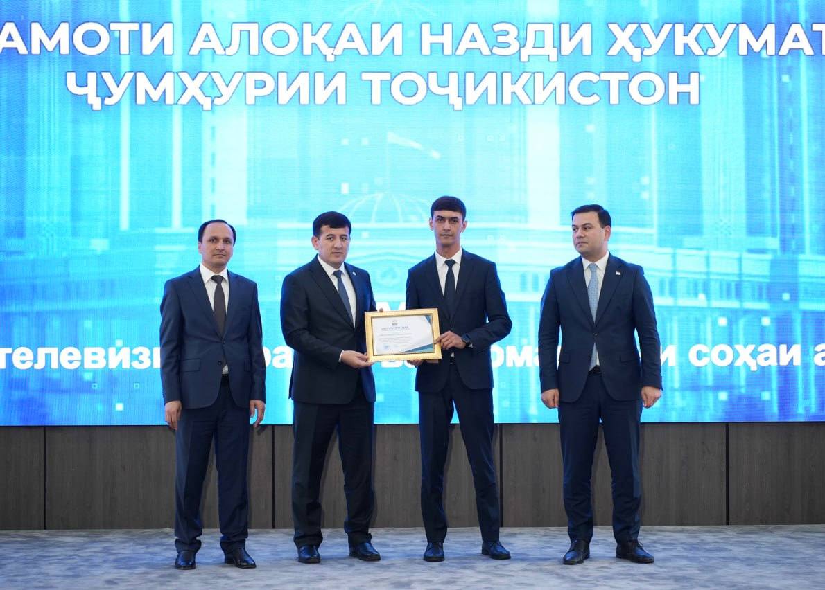 KeinBi tweet media