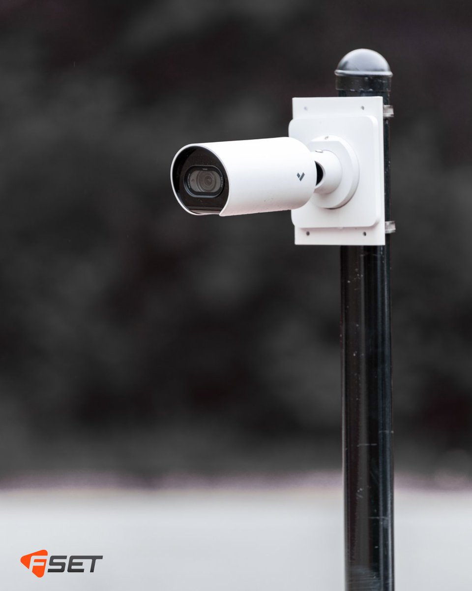 Law enforcement agencies need security solutions that provide real-time intelligence, seamless access, and rapid response capabilities. But many are still relying on outdated systems that create blind spots and slow down investigations.

Learn more fset.inc/policing-for-s…