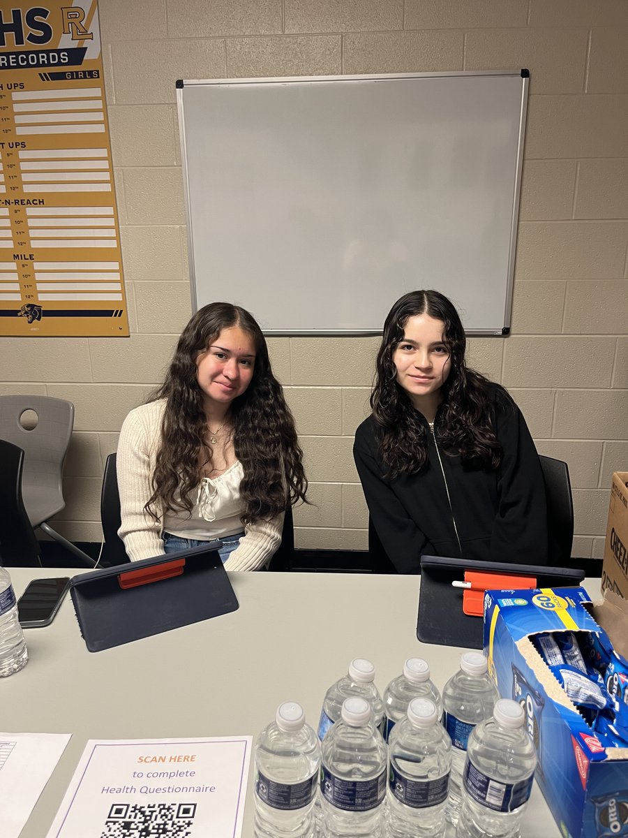 Last week was a very busy week for RLHS's National Honor Society! We inducted 32 new members into NHS on Tuesday evening and then Wednesday held our 2nd blood drive of the year with an amazing turnout! We collected 99 blood donations which will help save up to 297 lives!