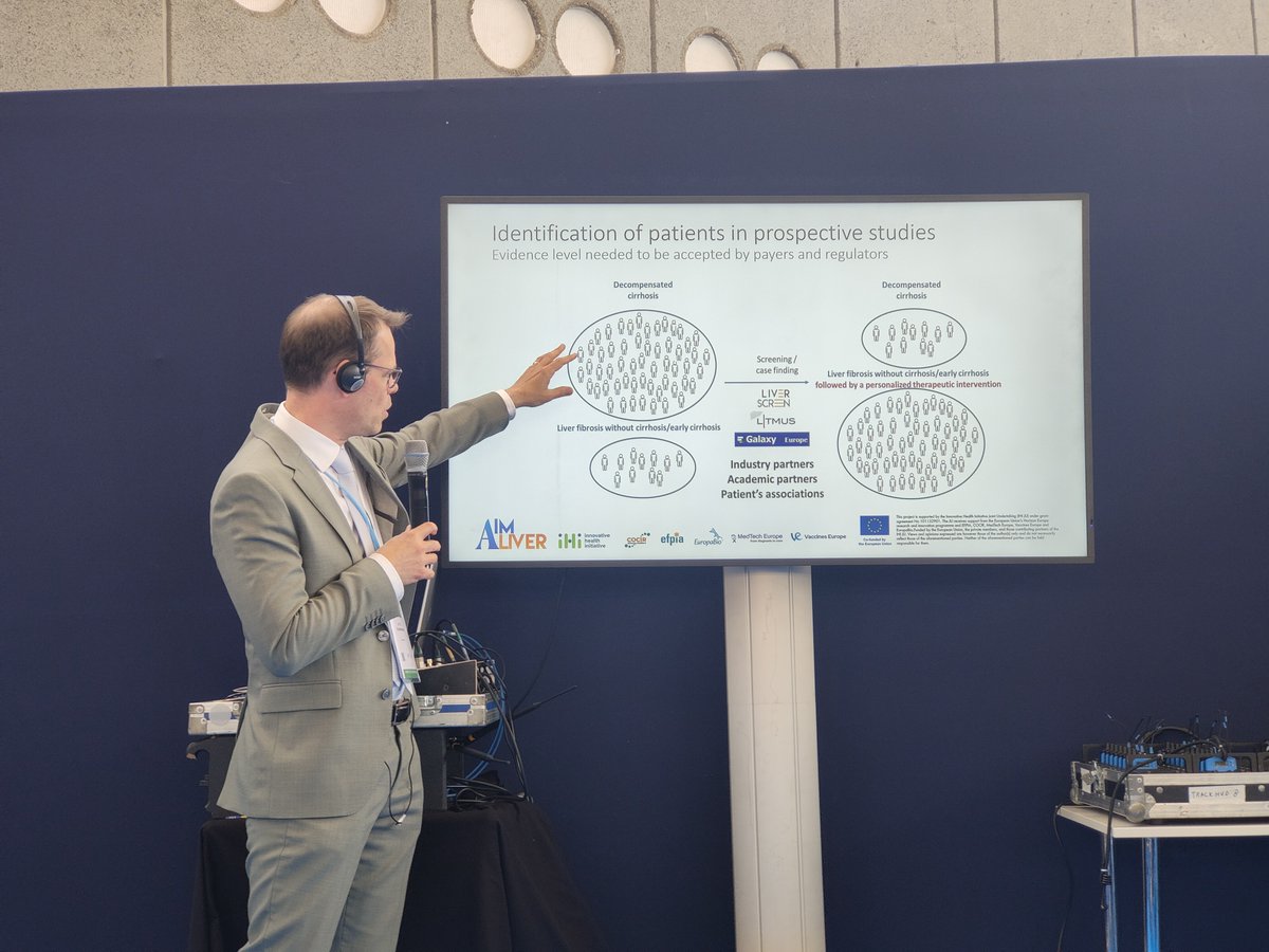 LiverAim tweet media