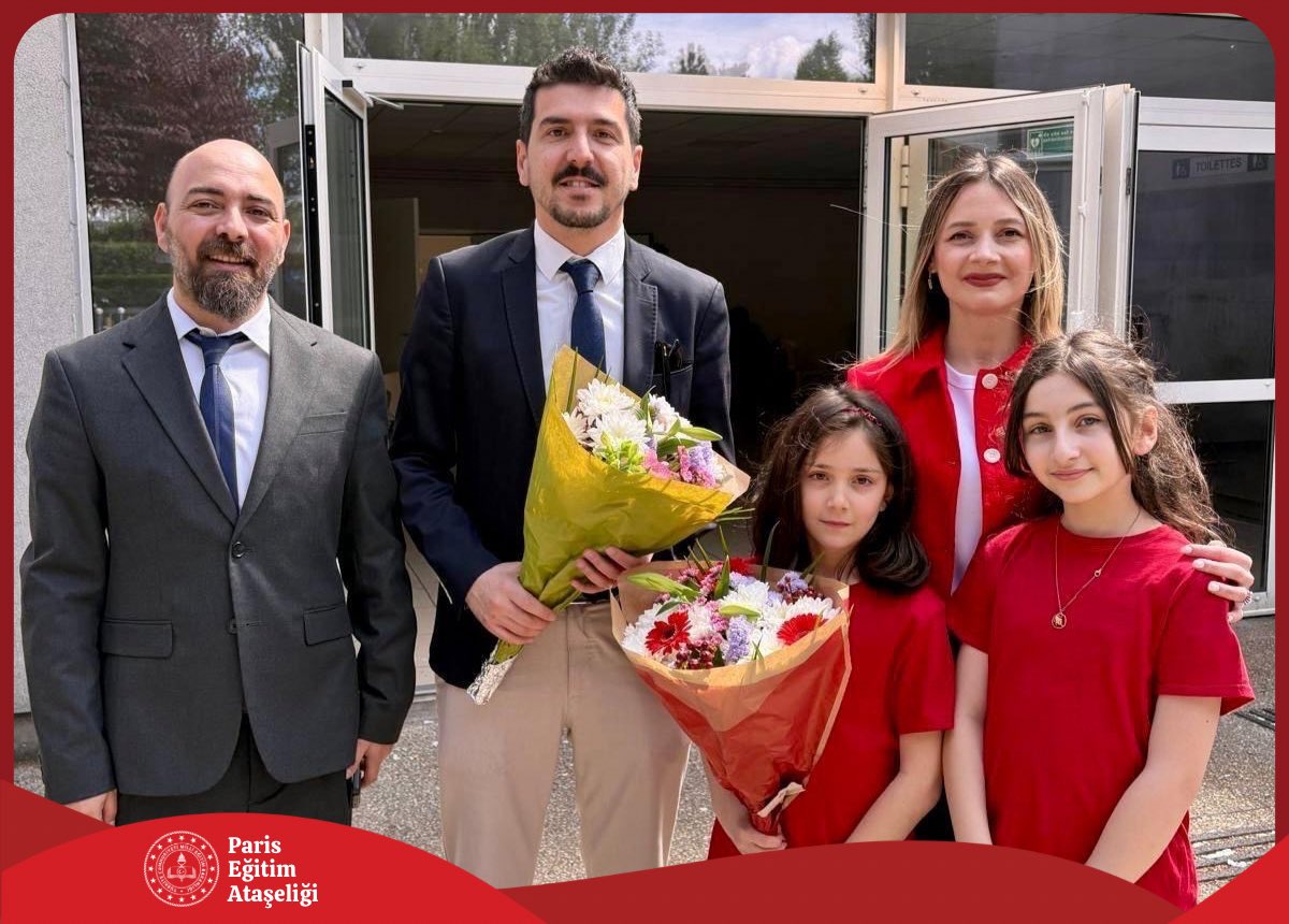 Parisegitim's tweet image. Reims şehrinde 23 Nisan Ulusal Egemenlik ve Çocuk Bayramını büyük bir coşkuyla kutladık. 🇹🇷

Öğretmenlerimize, öğrencilerimize, dernek yönetimi ve emeği geçen herkese teşekkür ederiz.

@tcmeb
@mebyyegm