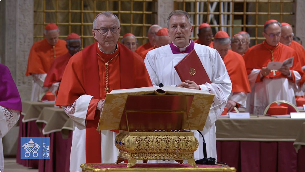 lopezdoriga's tweet photo. Los cardenales están listos en la Capilla Sixtina para el inicio del Cónclave. #SedeVacante

Más en https://t.co/BjdELZkpfR https://t.co/LwRglLPvp7