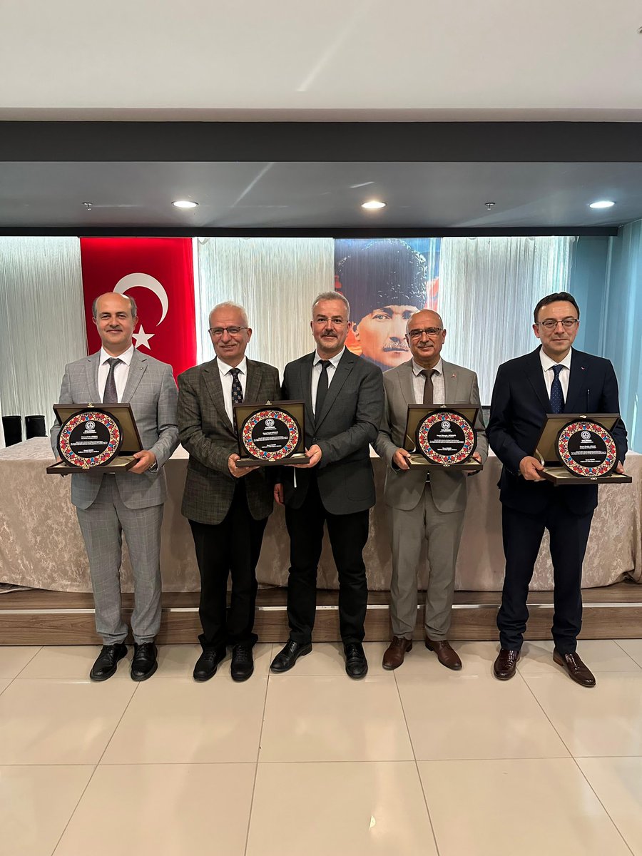 Balıkesirli Öğrencilerden TÜBİTAK Başarısı: 19. TÜBİTAK Ortaokul Öğrencileri Araştırma Projeleri Yarışmasında Büyük Gurur

Bilimsel düşünme, araştırma ve yenilikçi bakış açısını desteklemeyi amaçlayan 19. TÜBİTAK Ortaokul Öğrencileri Araştırma Projeleri Yarışması’nda dereceye