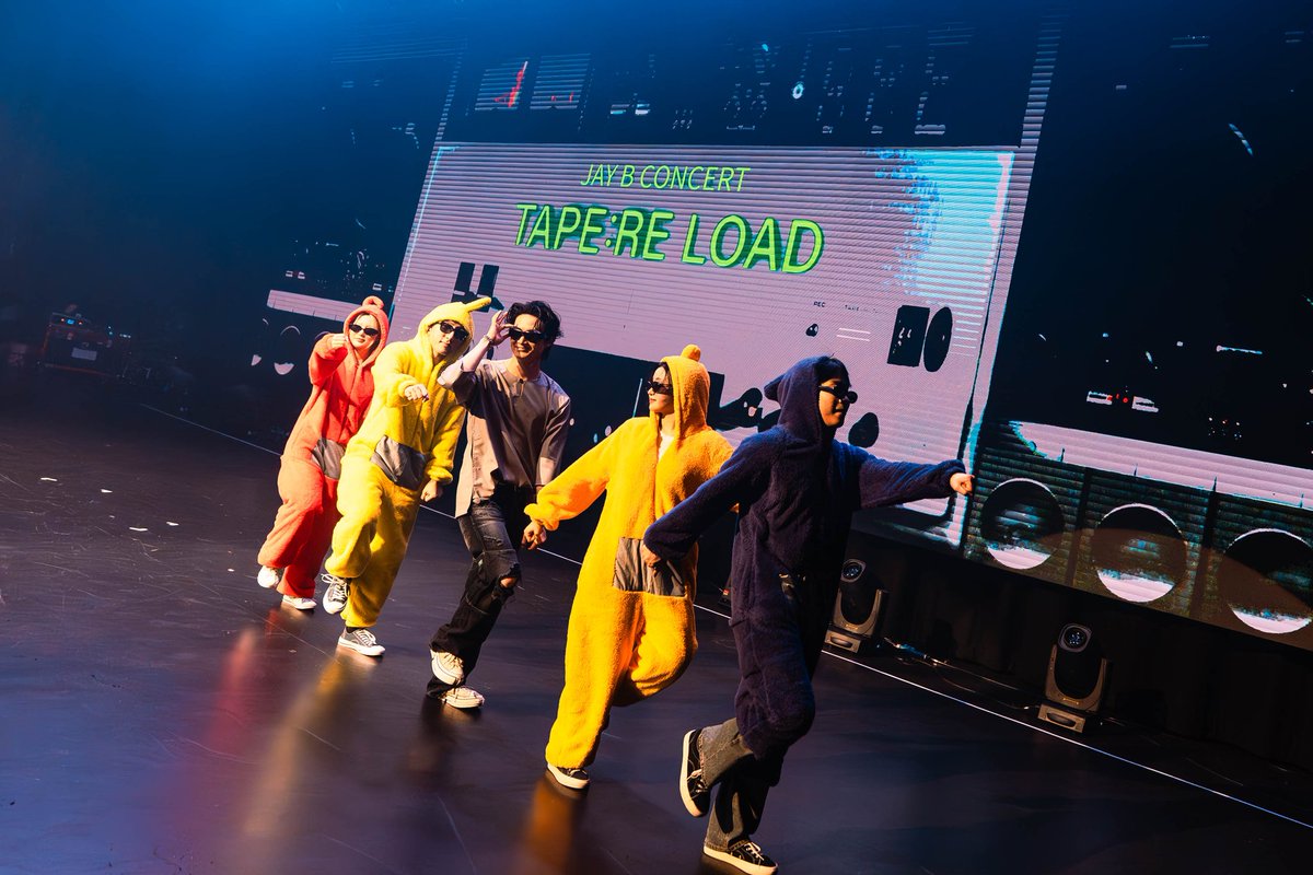 #제이비 #JAYB #Tape_reload  #테이프리로드 #TAPERE_LOAD_in_KUALALUMPUR  #TAPERELOADINKUALALUMPUR #MAUVE #LINEUPENT #STORMEXENT #ZEPPKL