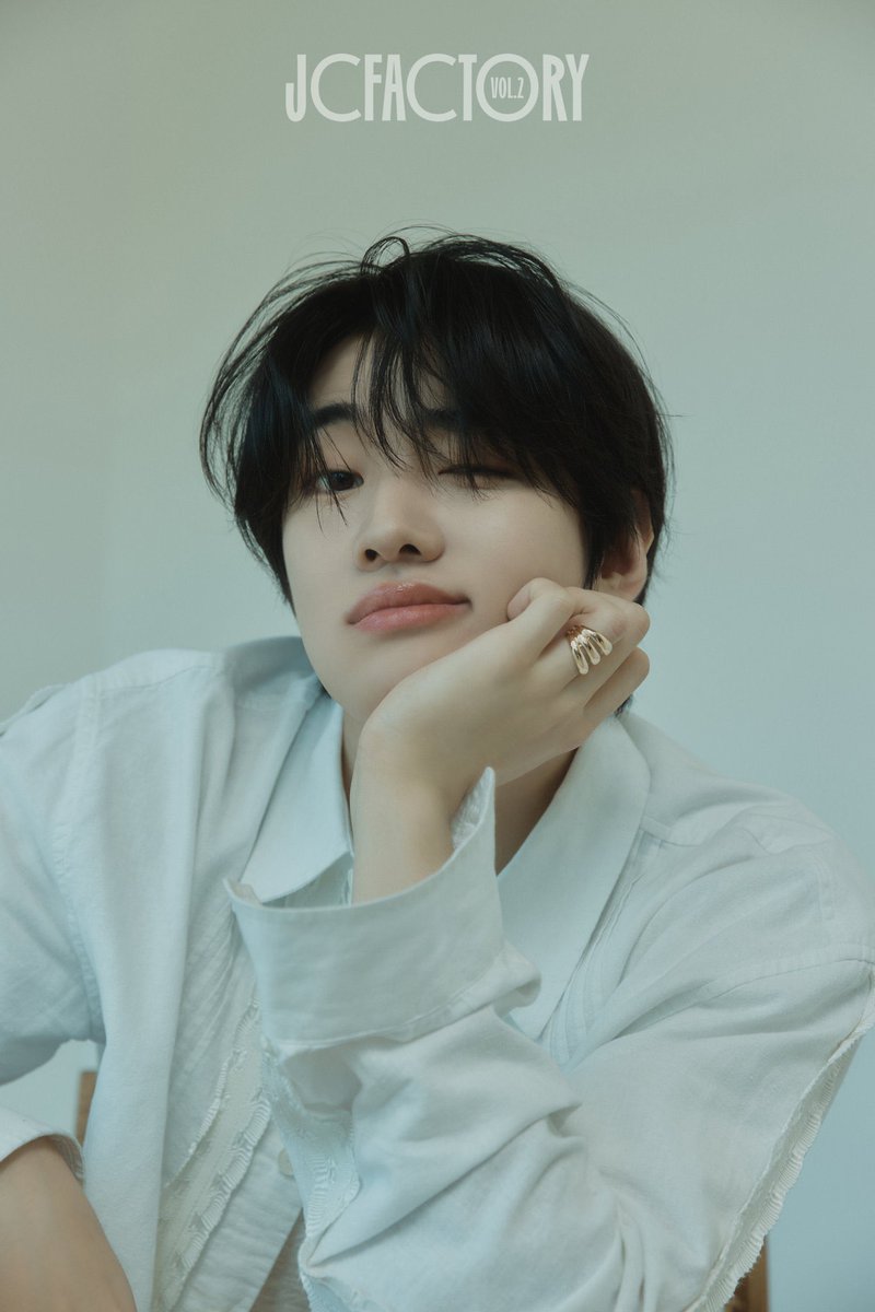 존 나 이 뻐 ………………………….
얼굴 손민수 하고 싶을 정도로