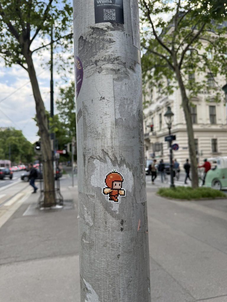 Coiniseasy's tweet photo. Look who’s exploring Vienna…
The Walking EasyBoy is on the move — heading to the @SonicLabs side event!

From street poles to blockchain goals, CoinEasy’s making waves at #SonicSummit.

Catch us if you can!
#CoinEasy #EasyBoy #Web3Adventure #ViennaVibes https://t.co/EGr7AfPIfL