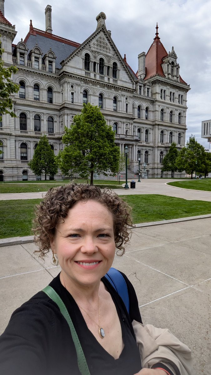 Momma, PhD (@mazafratz) on Twitter photo Back in Albany to put #PeekskillOverPlastic with <a href="/PlasticsBeyond/">Beyond Plastics</a>
Let's get the Packaging Reduction and Recycling Infrastructure Act (PRRIA) and Bigger Better Bottle Bill (BBBB) passed! Saving tax payer dollars, saving the planet & protecting public health #PeopleOverPlastic Back in Albany to put #PeekskillOverPlastic with <a href="/PlasticsBeyond/">Beyond Plastics</a>
Let's get the Packaging Reduction and Recycling Infrastructure Act (PRRIA) and Bigger Better Bottle Bill (BBBB) passed! Saving tax payer dollars, saving the planet & protecting public health #PeopleOverPlastic