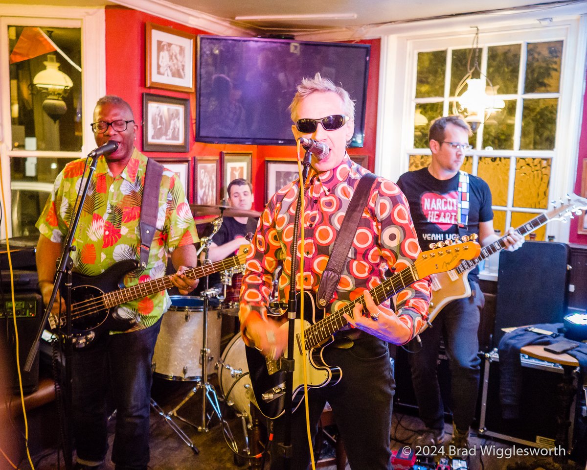 MusicLoveMusic (@musicbradders) on Twitter photo NARCOTIC HEARTS 'DREAM BOY DOIN' WELL'
VIDEO PREMIERE
Friday May 9th
MusicLoveMusic.com
Huge thanks and big love to <a href="/BeatFilterPR/">Beat Filter PR</a> for the exclusive
<a href="/NarcoHearts/">NarcoticHearts</a> NARCOTIC HEARTS 'DREAM BOY DOIN' WELL'
VIDEO PREMIERE
Friday May 9th
MusicLoveMusic.com
Huge thanks and big love to <a href="/BeatFilterPR/">Beat Filter PR</a> for the exclusive
<a href="/NarcoHearts/">NarcoticHearts</a>