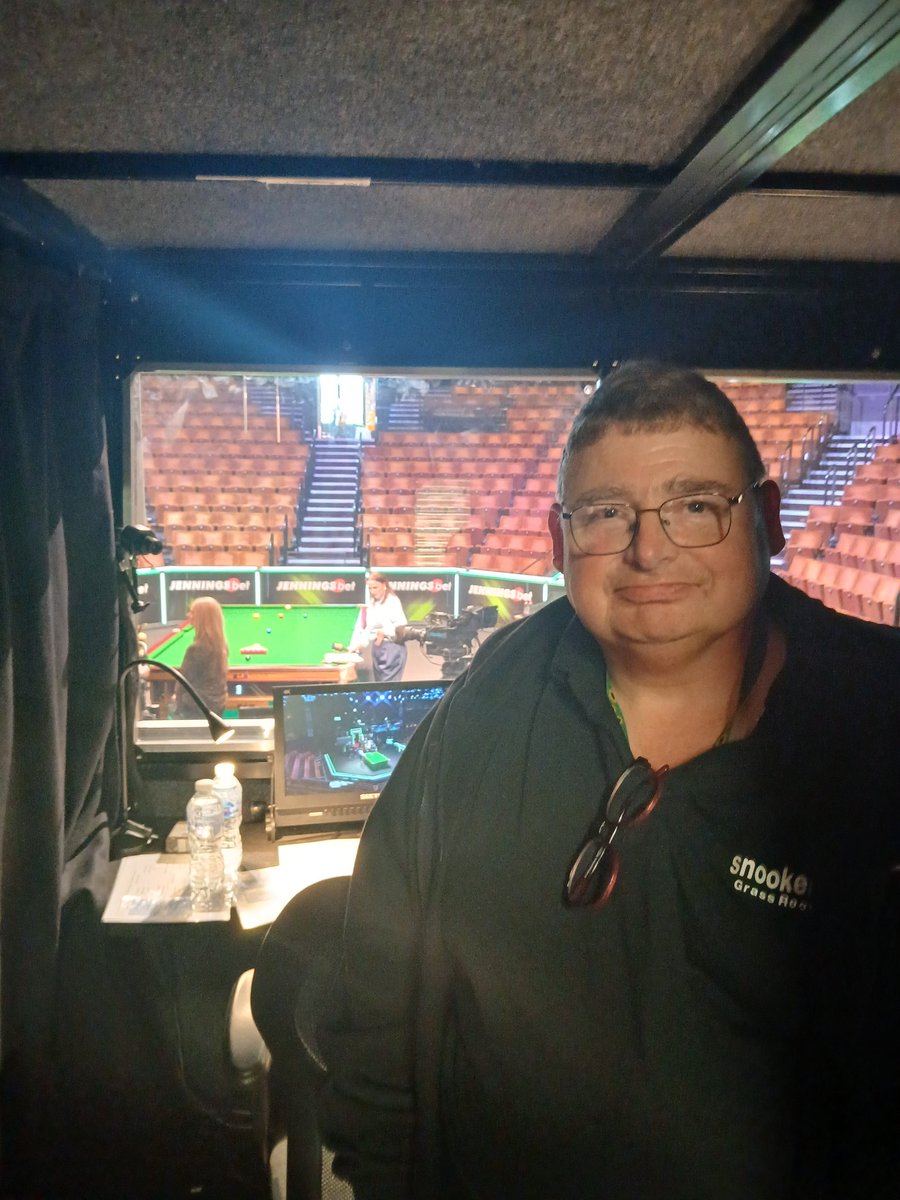 Cue Surrey (@cuesurrey) on Twitter photo Well never thought I'd stand here , but up at <a href="/WorldSeniors/">World Seniors Snooker Tour</a> today and tomorrow & was lucky enough to get a look back stage . . Great seats too & massive thanks to Jason Francis & JenningsBet for the invite. I've really enjoyed helping out at the qualifying events for the seniors Well never thought I'd stand here , but up at <a href="/WorldSeniors/">World Seniors Snooker Tour</a> today and tomorrow & was lucky enough to get a look back stage . . Great seats too & massive thanks to Jason Francis & JenningsBet for the invite. I've really enjoyed helping out at the qualifying events for the seniors