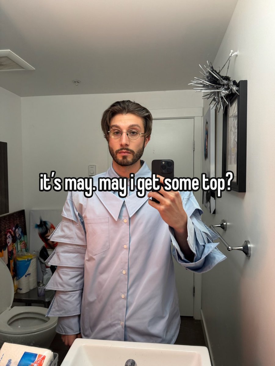 bbno$ 👶🚫💰 (@bbnomula) on Twitter photo 