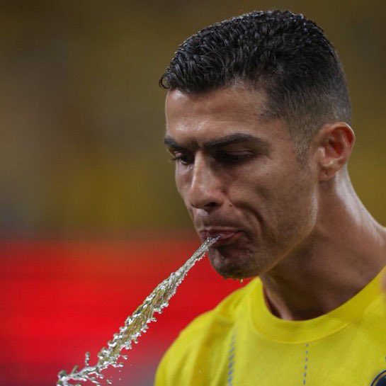 نادي العار يارب مايجدد مع اوضع نادي بالتاريخ 
نادي مبني على وضاعه