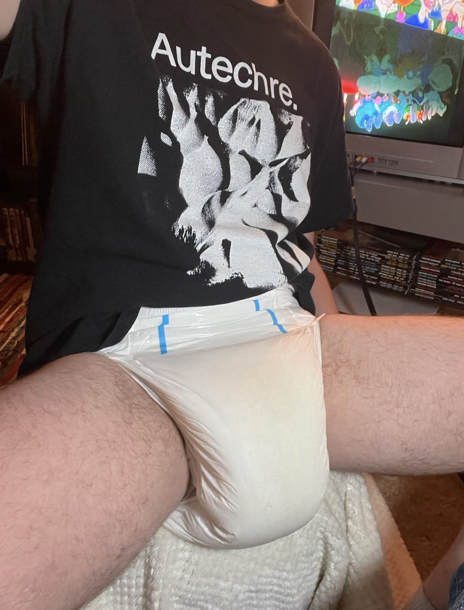 Lazy day diaper boy vibes 🍺