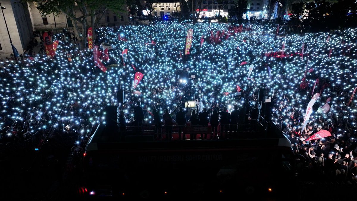 Özgür Özel tweet media