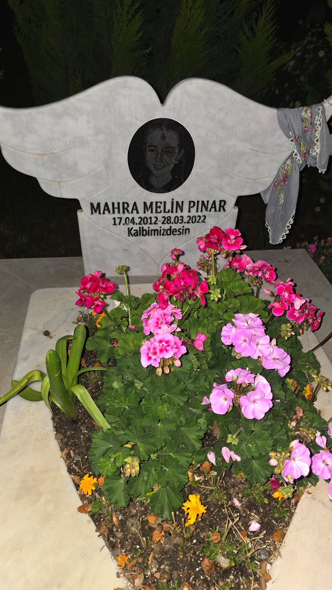 Sen rahat uyu Güzel KIZIM. Ben sözümü tuttum.
#MahraMelinPınar
