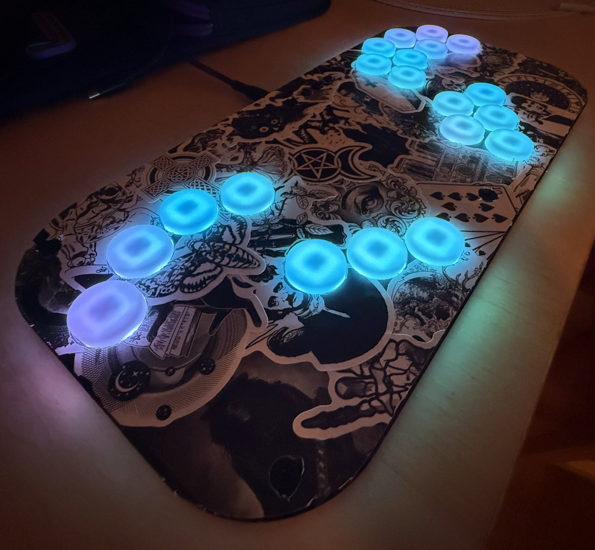 fae jr. 🐇 tweet media