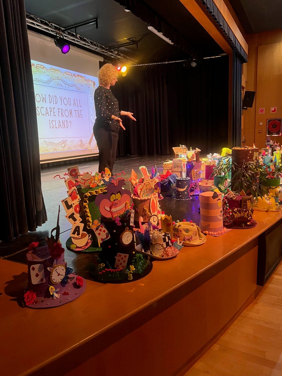 CanterburyGC's tweet image. ✨️Primary had a blast during Book Week with a pirate-themed genre treasure hunt, discovering the magic of stories!📚
🎩Each class made a treasure chest of books & brilliant work, and our Book Hats—thanks to School Council—were a creative delight!🥰
#BookWeek #ReadingIsTreasure