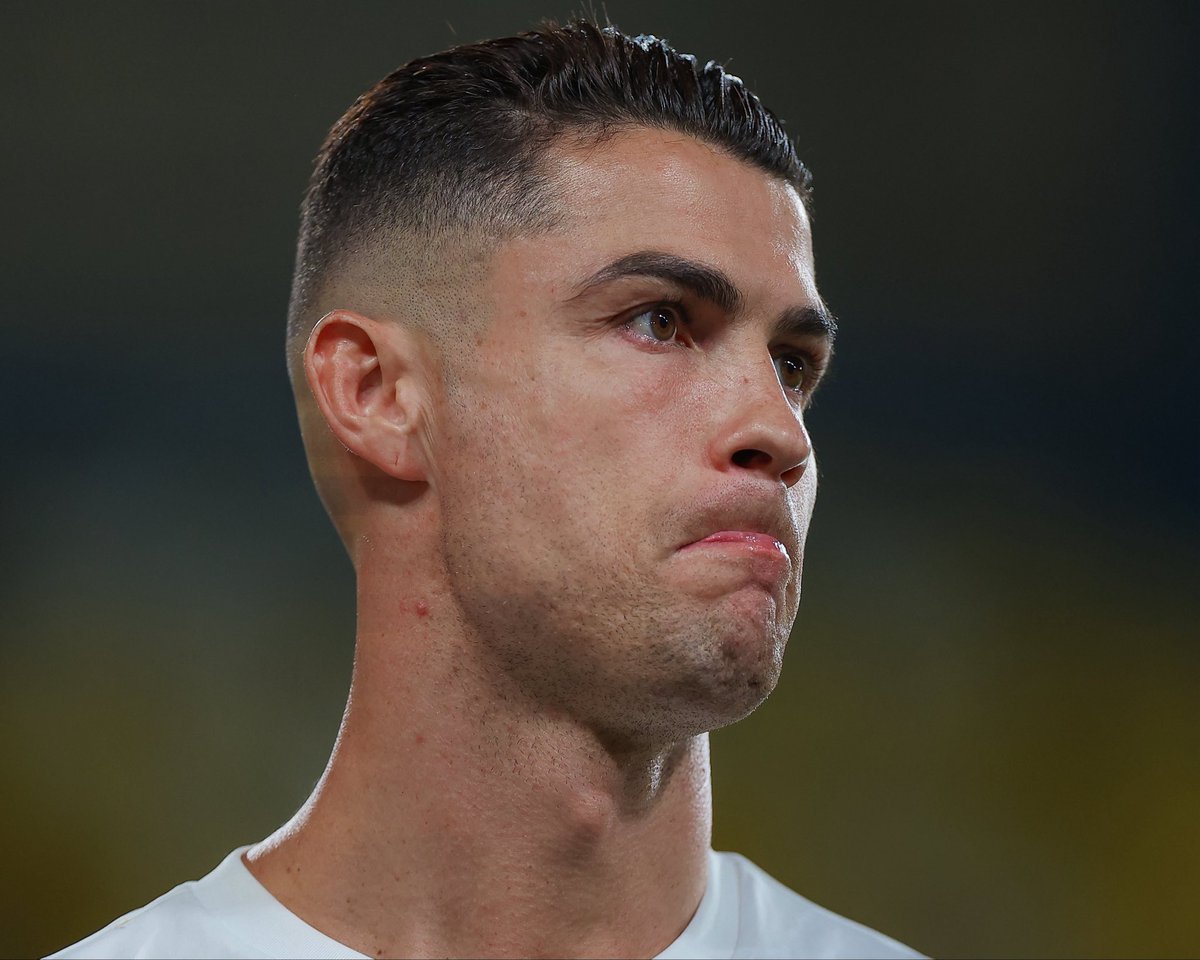 حقيقة: كريستيانو رونالدو رفع طموحات نادي كان أكبر إنجازاته ممسحه من الفيفا