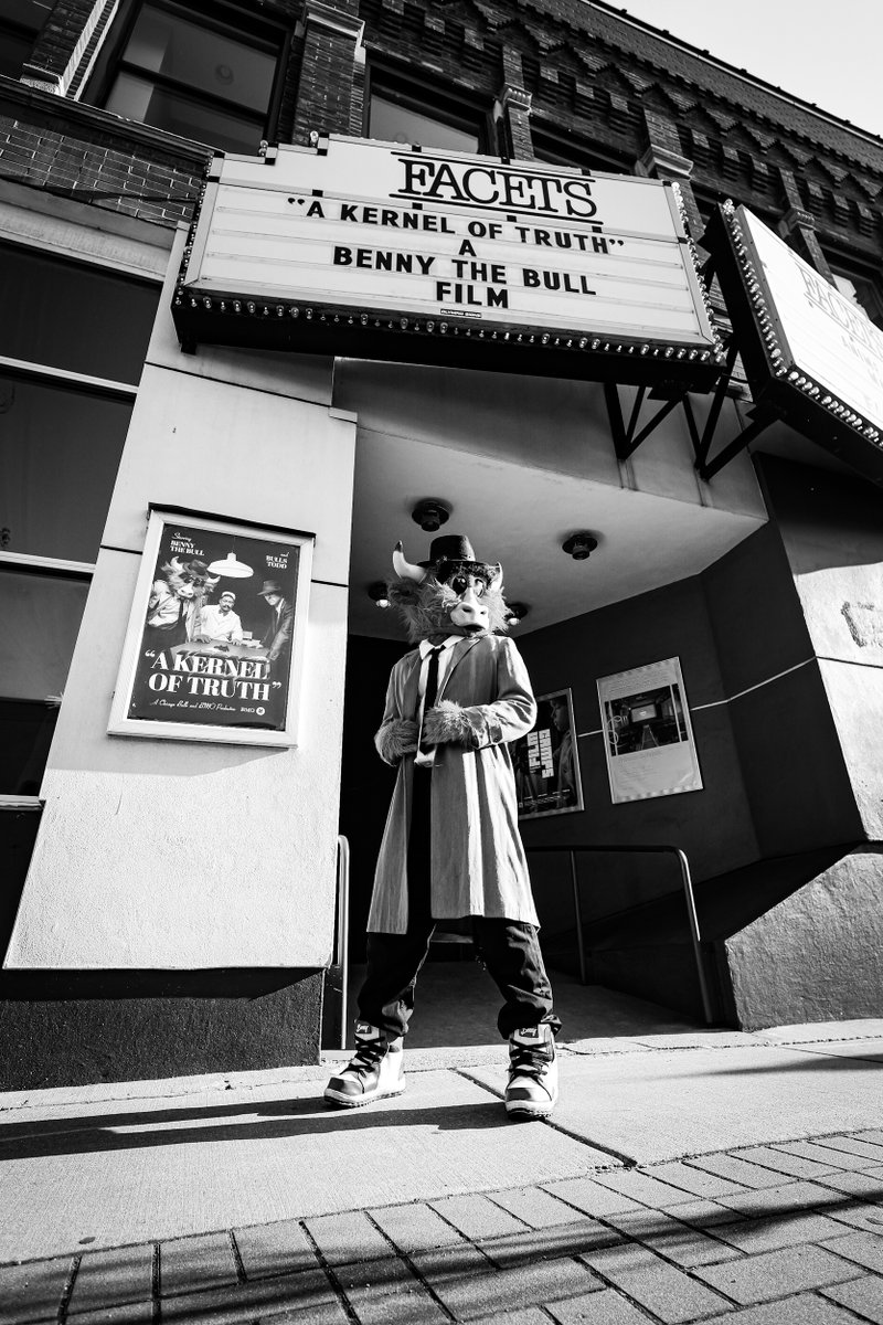 Solving crimes and serving looks 🎞️ part one drops tonight...

<a href="/BMO_US/">BMO U.S.</a>