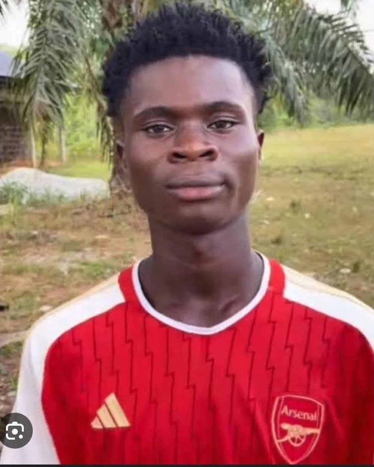 Saka against PSG in the UEFA Champions League semi finals.