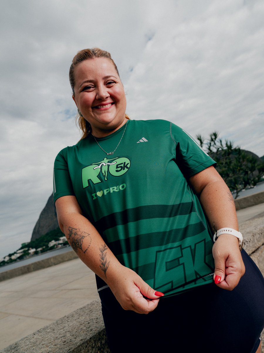 JÁ ESTAMOS COM A ROUPA DE IR! 🏃‍♀️🏃‍♂️

Um dos momentos mais aguardados no pré-prova finalmente chegou: conheça as camisetas de cada distância na Maratona do Rio 2025.

E aí, qual delas será a sua? 

#adidasRunning #MaratonadoRio2025 #OBrasilCorreProRio #MaisUmaVez