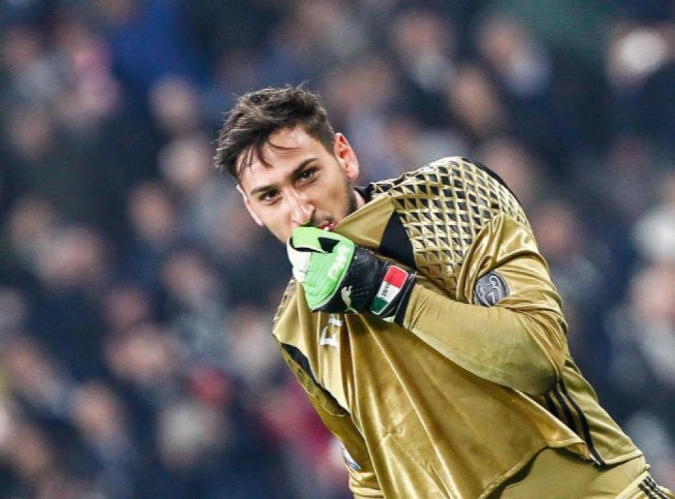 _InsideMilan's tweet photo. Gigio,

everything is forgiven IF u stop inter from winning the champions league. https://t.co/ya73gbB7Ug