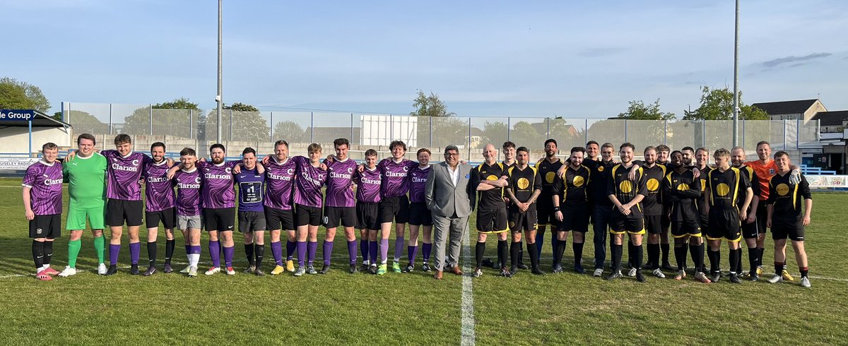 Chris Allen tweet media