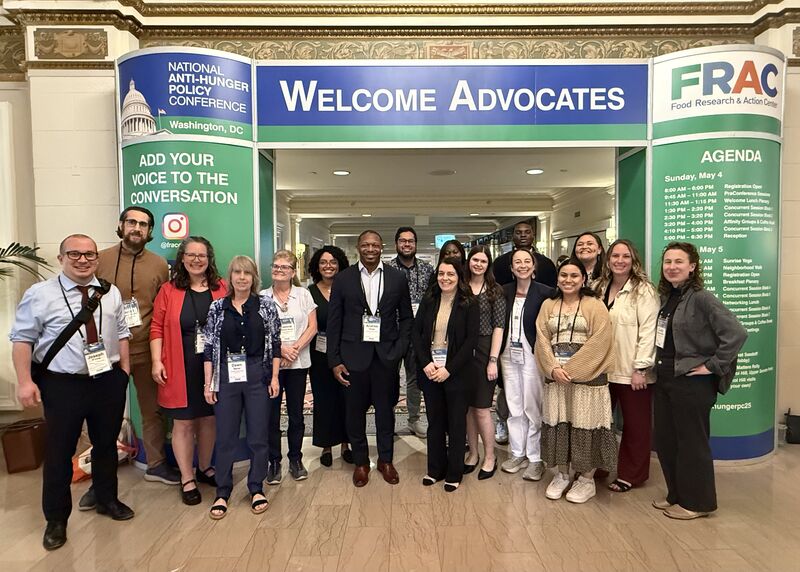 NewYorkHunger's tweet image. Our team in DC for @fractweets&apos;s National Anti-Hunger Policy Conference! Then, our Public Affairs team joined advocates in calling on NY reps to stand against funding cuts &amp;amp; harmful proposals that would take food off the plates of NYers.
#SNAPMatters #HandsOffSNAP