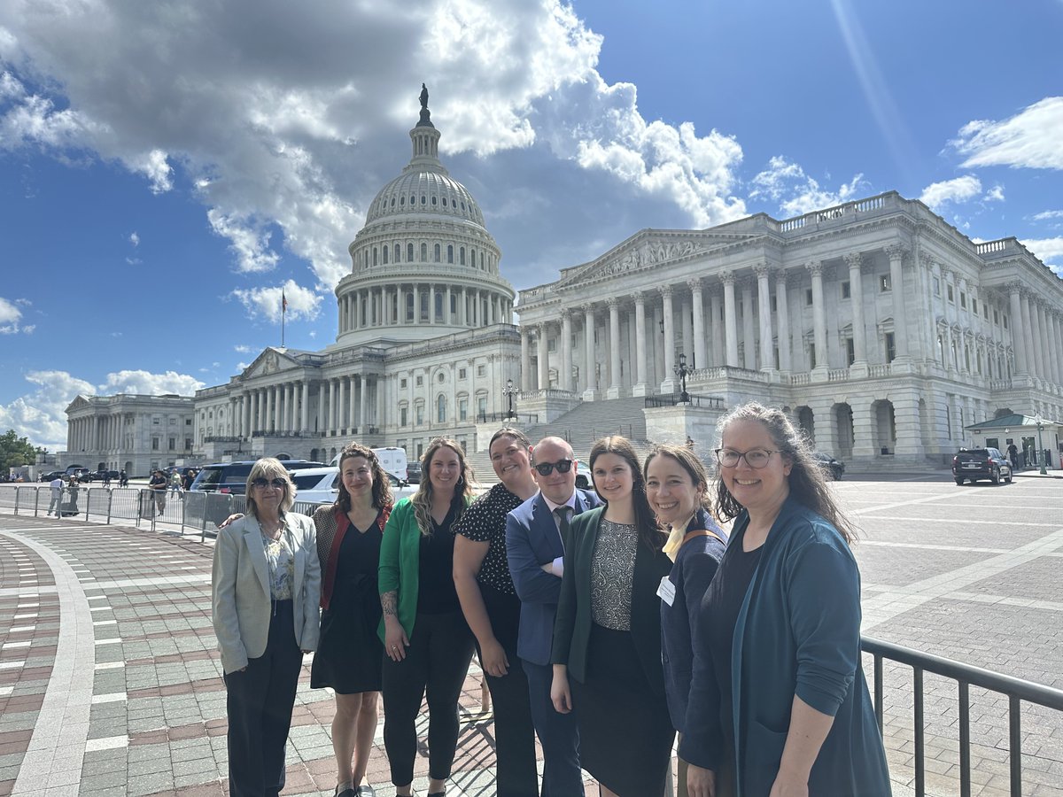 NewYorkHunger's tweet image. Our team in DC for @fractweets&apos;s National Anti-Hunger Policy Conference! Then, our Public Affairs team joined advocates in calling on NY reps to stand against funding cuts &amp;amp; harmful proposals that would take food off the plates of NYers.
#SNAPMatters #HandsOffSNAP
