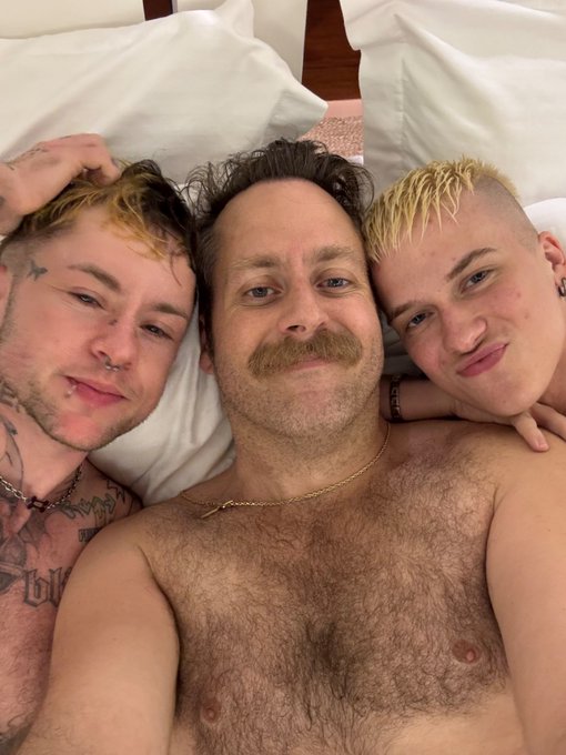 Watch Joel Someone's leaked NSFW photo on TwXstars