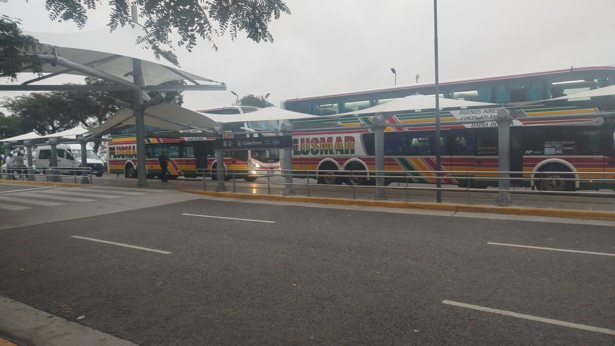 En minutos, la delegación de Olimpia llega a la ciudad de Buenos Aires.