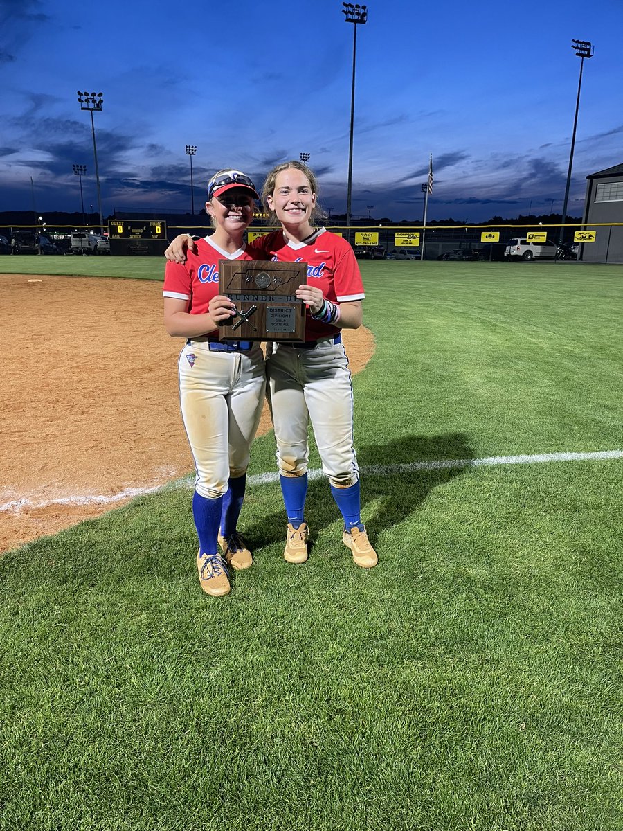 Landri Nelson 2026 (@nelsonlandri) on Twitter photo Super proud of my bestfriends!
Next Up: Regionals
<a href="/UNCGSoftball/">UNCG Softball</a> <a href="/EliteFusetti/">Carolina Elite SC Natāl - Fusetti</a> Super proud of my bestfriends!
Next Up: Regionals
<a href="/UNCGSoftball/">UNCG Softball</a> <a href="/EliteFusetti/">Carolina Elite SC Natāl - Fusetti</a>
