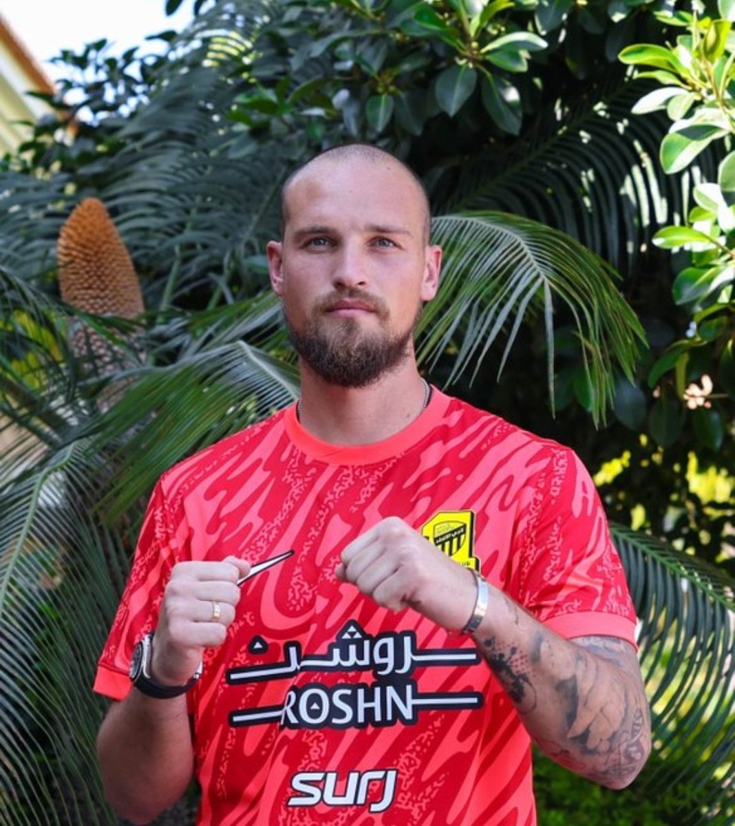 ضحى من أجل الفريق، هذه روح الاتحاد 💛