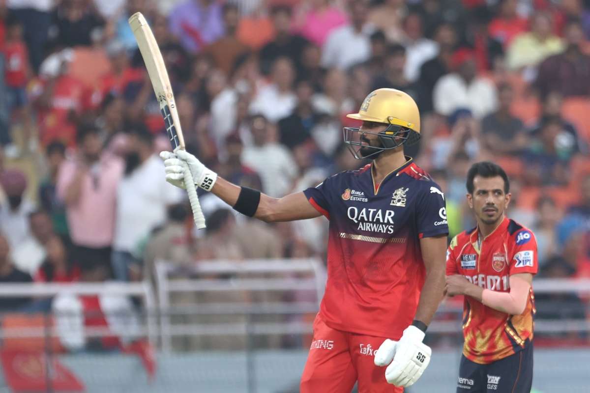 Asmabano317344's tweet image. 🚨 PADIKKAL OUT OF IPL 2025 🚨

- Mayank Agarwal replaces Padikkal in RCB for this season.
#RCBvsCSK #RCB