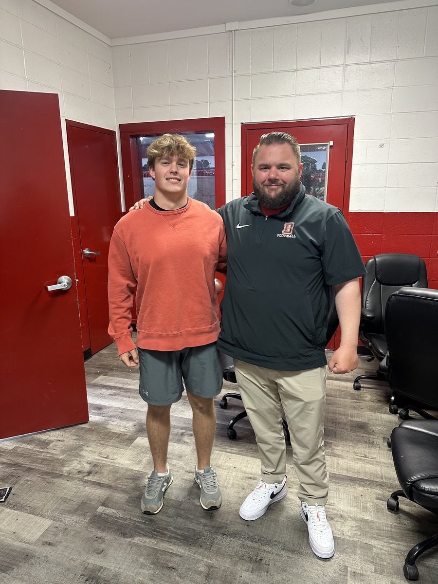 Connor Heun (@connorheun) on Twitter photo Thank you <a href="/CoachPDeCapito/">Phil DeCapito</a> from <a href="/BrownU_Football/">Brown Bears Football</a> for the visit today!! <a href="/BE_Chargers/">Bullitt East Football</a> <a href="/BECoachKendrick/">Keegan Kendrick</a> Thank you <a href="/CoachPDeCapito/">Phil DeCapito</a> from <a href="/BrownU_Football/">Brown Bears Football</a> for the visit today!! <a href="/BE_Chargers/">Bullitt East Football</a> <a href="/BECoachKendrick/">Keegan Kendrick</a>