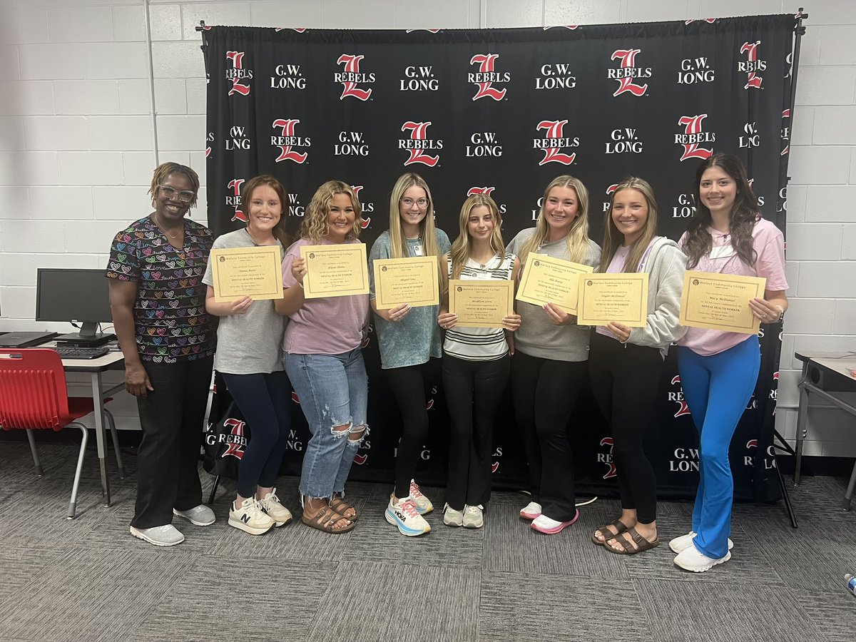 🎉 Congratulations to this outstanding group of GW Long High School students! 🎉
You’ve successfully completed the Mental Health Worker course, and we are incredibly proud of your hard work and dedication.  💚 Well done!
#ACCSInnovationCenter #ICISkillsForSuccess