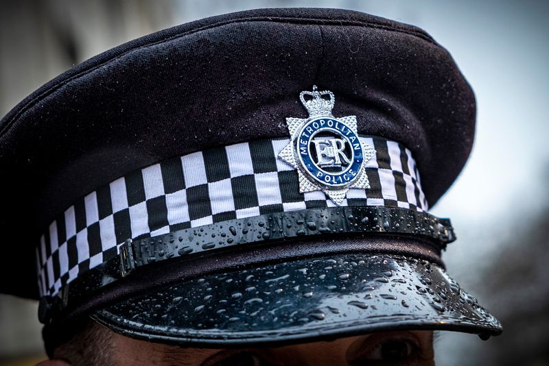 MPFed's tweet photo. 84% of Metropolitan Police Service officers feel ‘worse off’ financially now than they were five years ago and 19% ‘never’ or ‘almost never’ have enough money to cover all their essentials. https://t.co/CV3Dcr9uMz #PayAndMorale https://t.co/SwKAkYw2eV