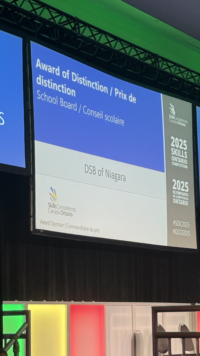 edgefactor_'s tweet image. @dsbn WINS the School Board Award of Distinction at #SOC25! 🏆 Edge Factor is honoured to support you and your phenomenal students &amp;amp; staff on a job well done! Way to go Niagara!! 🎉👏🏼🥇@DsbnOyap @OYAPNiagara
